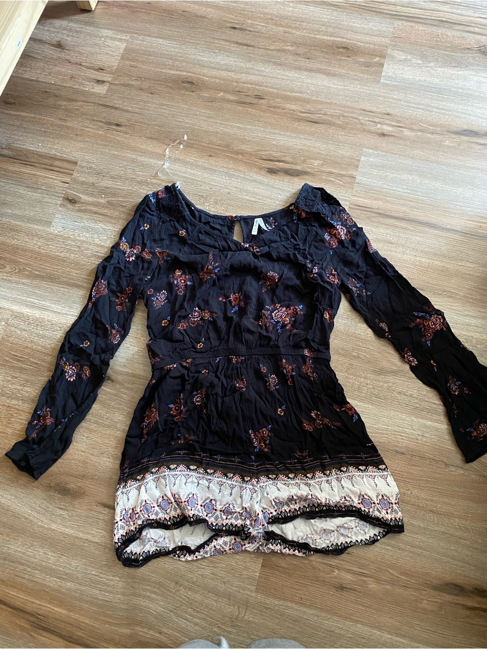 Mudd Black Long-Sleeve Floral Boho romper with Cream Trim